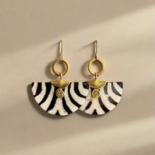 Load image into Gallery viewer, Safari Moon Earrings