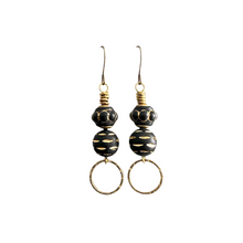 Load image into Gallery viewer, In the Maze Earrings