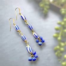 Load image into Gallery viewer, Vintage Dangle African Earrings