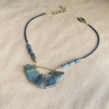 Load image into Gallery viewer, Fan Me Off Labradorite Necklace