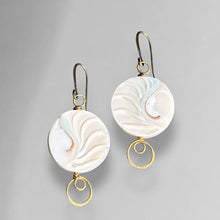 Load image into Gallery viewer, Nautilus Flourish Earrings