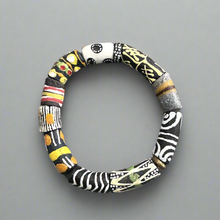 Load image into Gallery viewer, Let the Circle Be Unbroken Bracelet