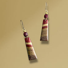 Load image into Gallery viewer, Pair of earrings with striped design on a beige background