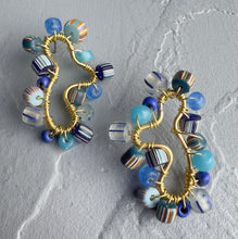 Load image into Gallery viewer, Blue Amoeba Earrings