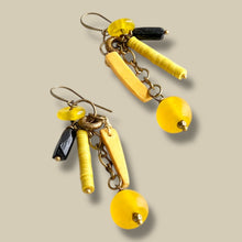 Load image into Gallery viewer, Ujamaa Sun Earrings