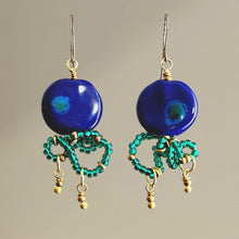 Load image into Gallery viewer, Amoeba Kazuri Earrings