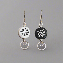 Load image into Gallery viewer, In the Maze Earrings