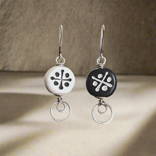 Load image into Gallery viewer, In the Maze Earrings