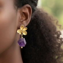 Load image into Gallery viewer, Purple Heart Earrings