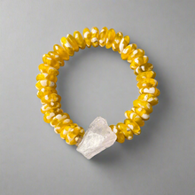 Load image into Gallery viewer, Limonada Rocks: Rough Cut Quartz and African Beaded Bracelet