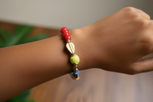 Load image into Gallery viewer, Toucan Bracelet