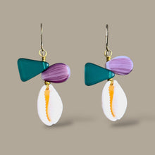 Load image into Gallery viewer, Kindred | Cowrie and Wedding Earrings