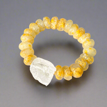 Load image into Gallery viewer, Limonada Rocks: Rough Cut Quartz and African Beaded Bracelet