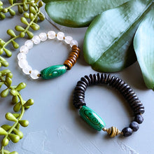 Load image into Gallery viewer, Malachite and Recycled Glass Beaded Bracelet