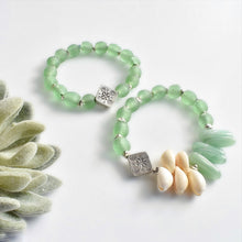 Load image into Gallery viewer, Aventurine and Stamped Sterling Silver Bracelet