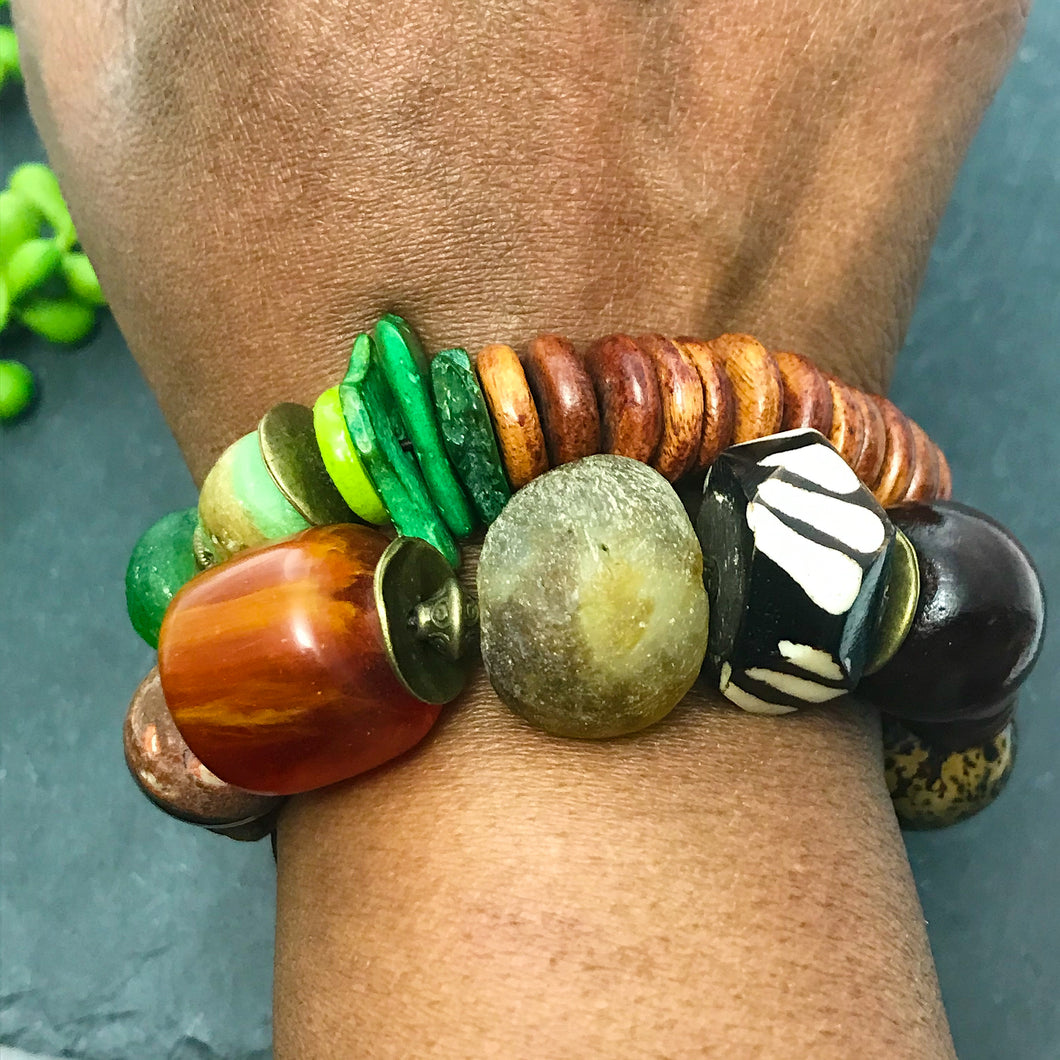 Green Chunky Bracelet Set with African Beads - Afrocentric jewelry